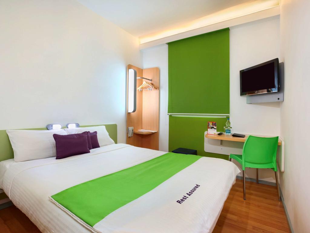 Hotel Caspia Pro Greater Noida Exterior photo